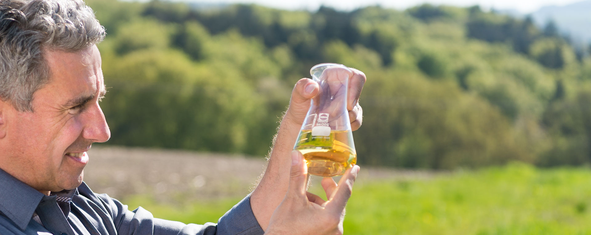 Wir bieten verschiedenste Lösungen zur Geruchsverhindung von Schlamm und Abwasser